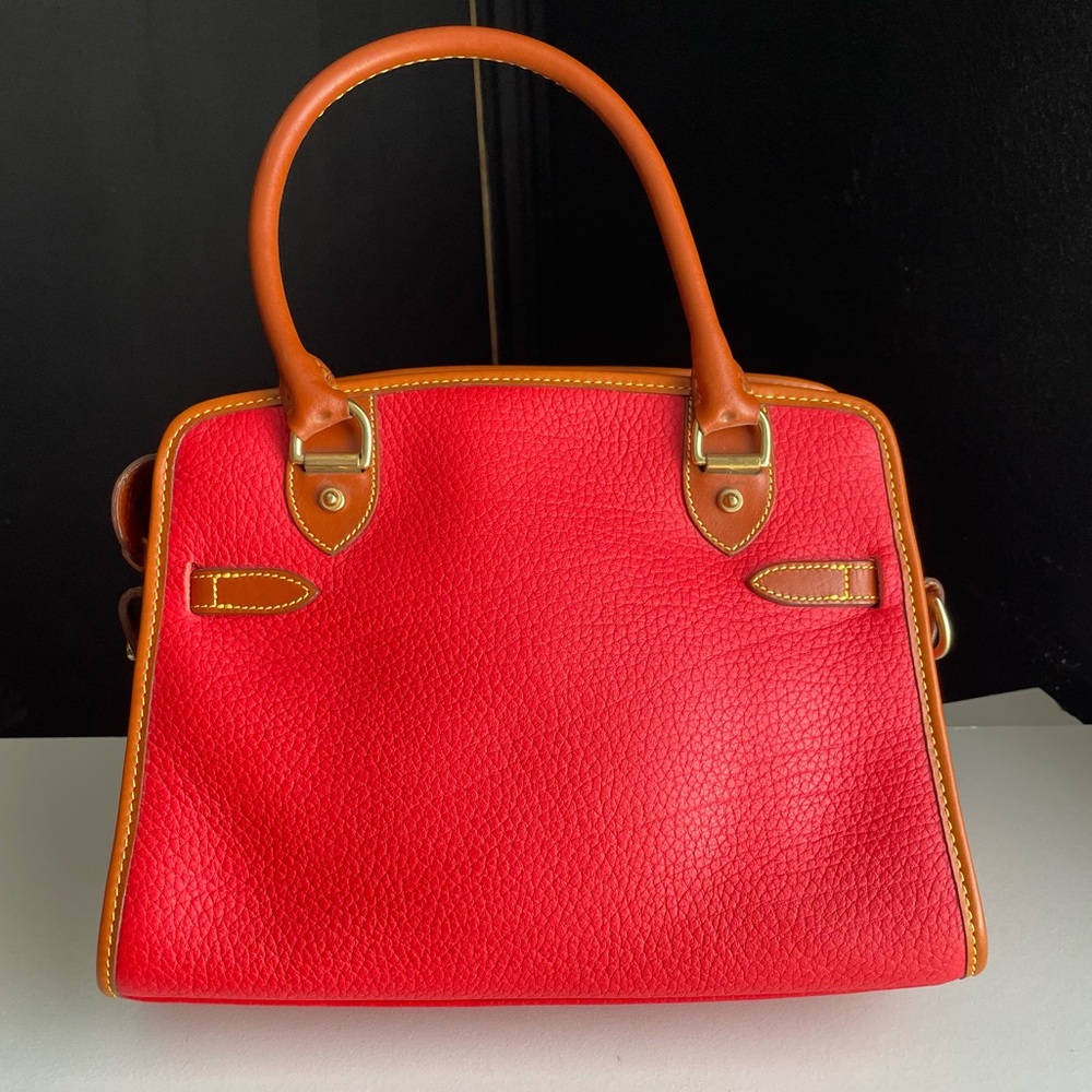Dooney & Bourke Red Leather Buckle satchel Bag - Picture 3 of 15